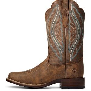NEW ARIAT WOMEN'S PRIMETIME TACK WESTERN BOOTS - BROAD SQUARE TOE